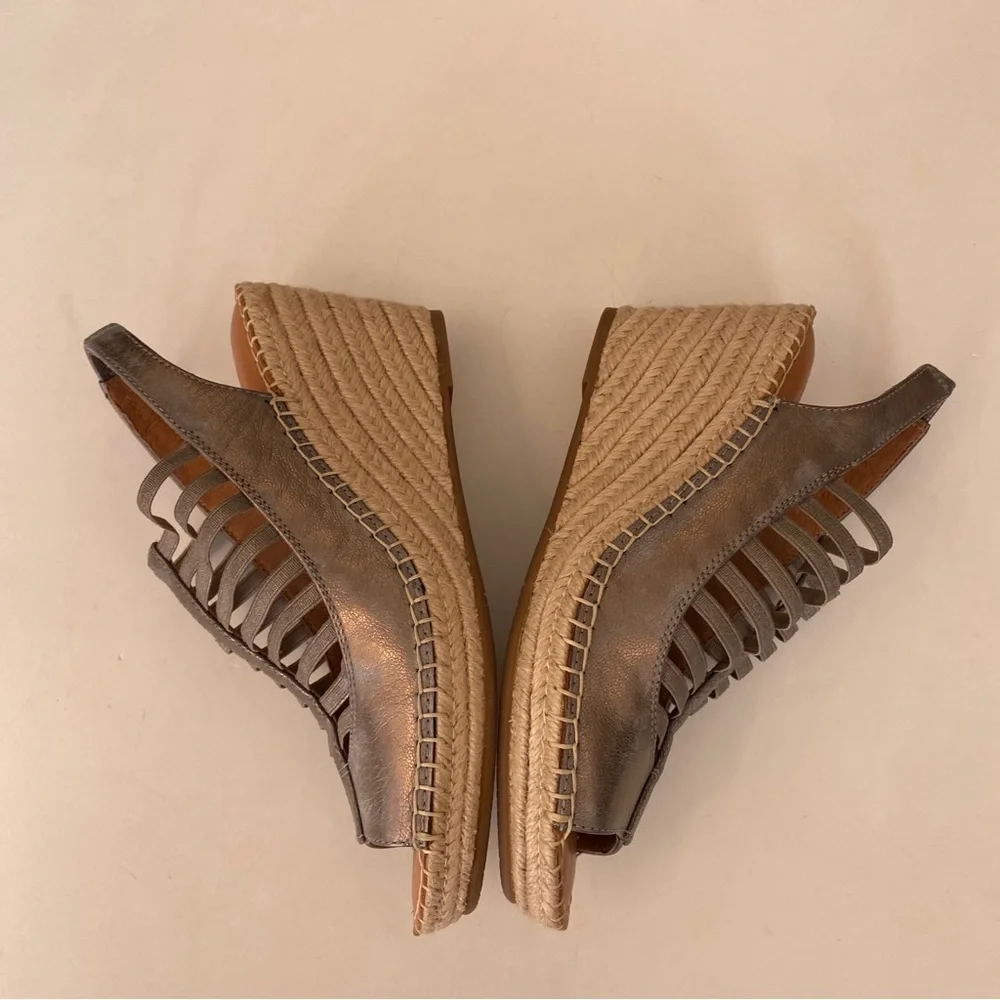 Gentle Souls || Strappy Espadrille Wedges Silver Pewter Metallic‎ 7.5